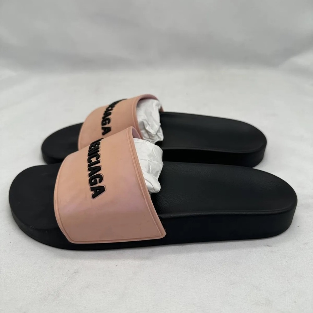 Balenciaga Women's Logo Slide Sandal
Pink/Black/EUR 38 US 8 - Picture 2 of 5